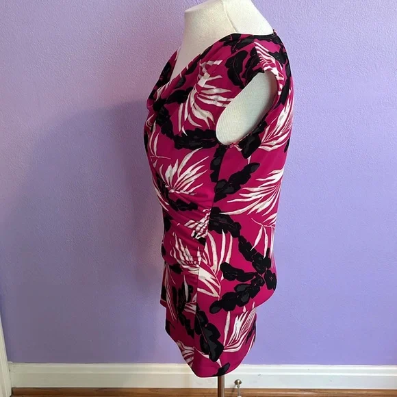 Vince Camuto top - Picture 3 of 5